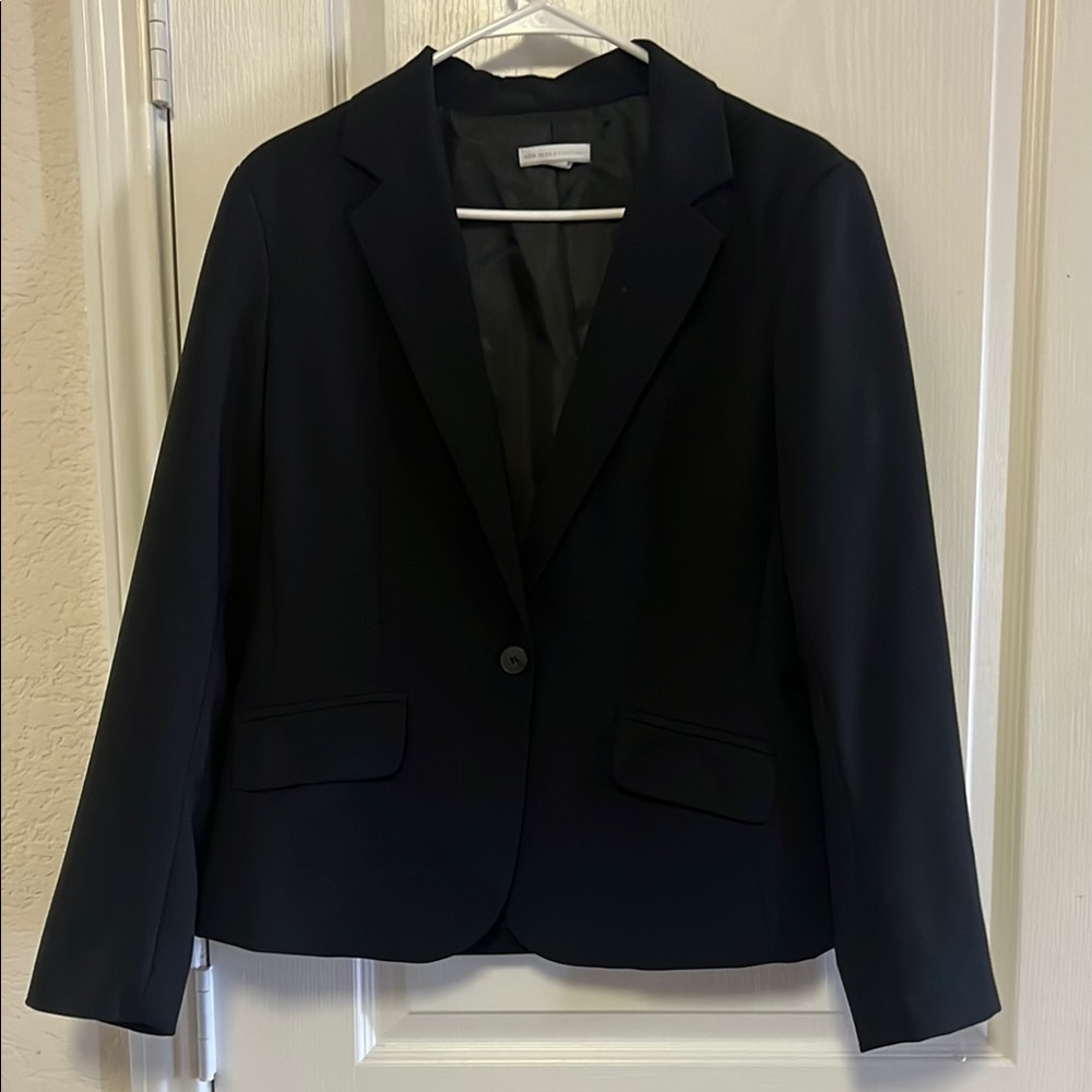 Classic Black Women's Blazer